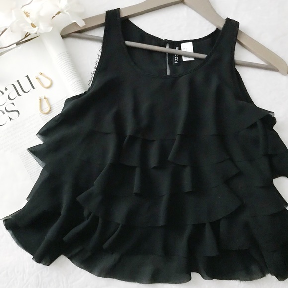 H&M Tops - H&M Black Slightly Cropped Ruffle Tank